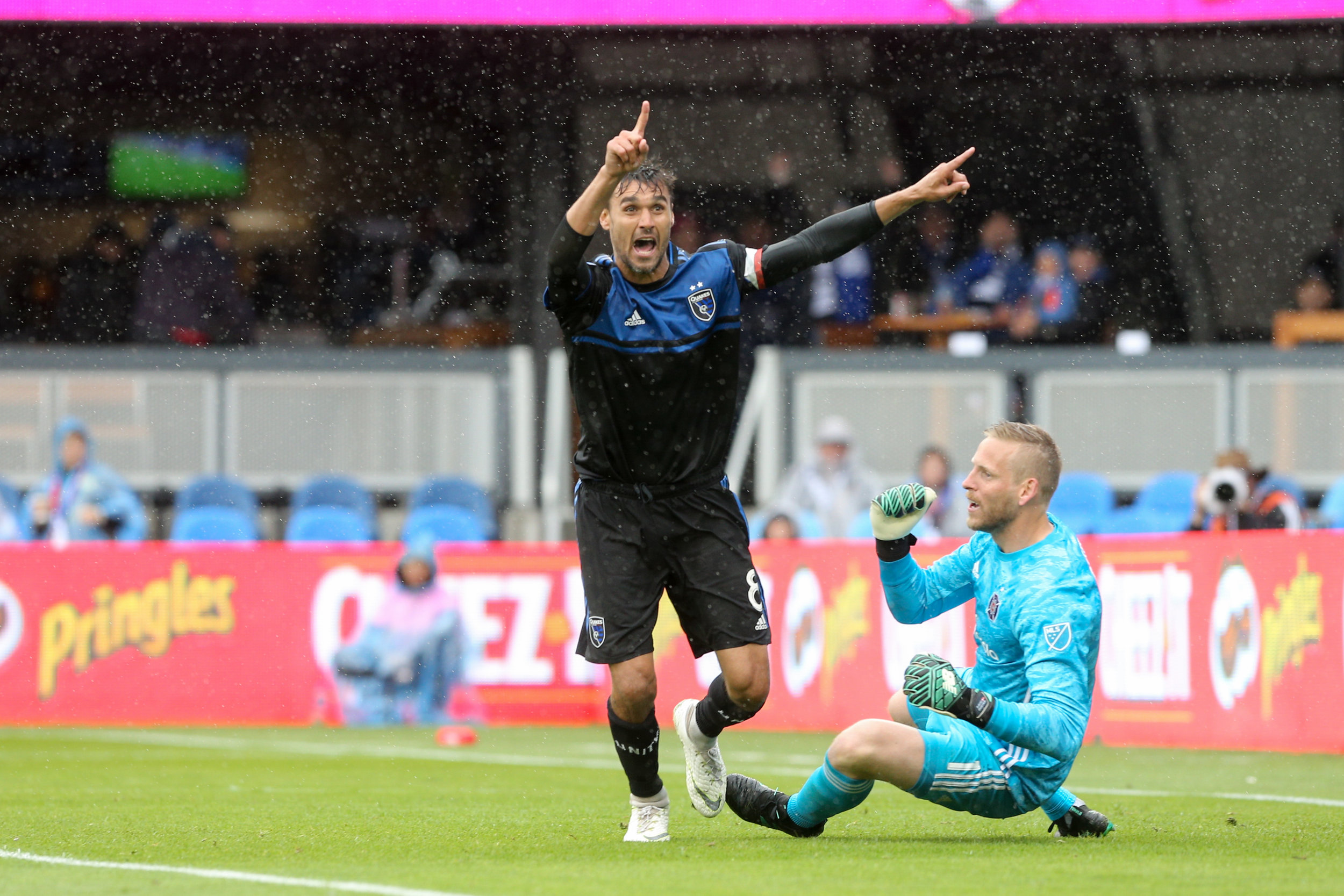 Chris Wondolowski celebrates scoring_CV_051819_7603.JPG