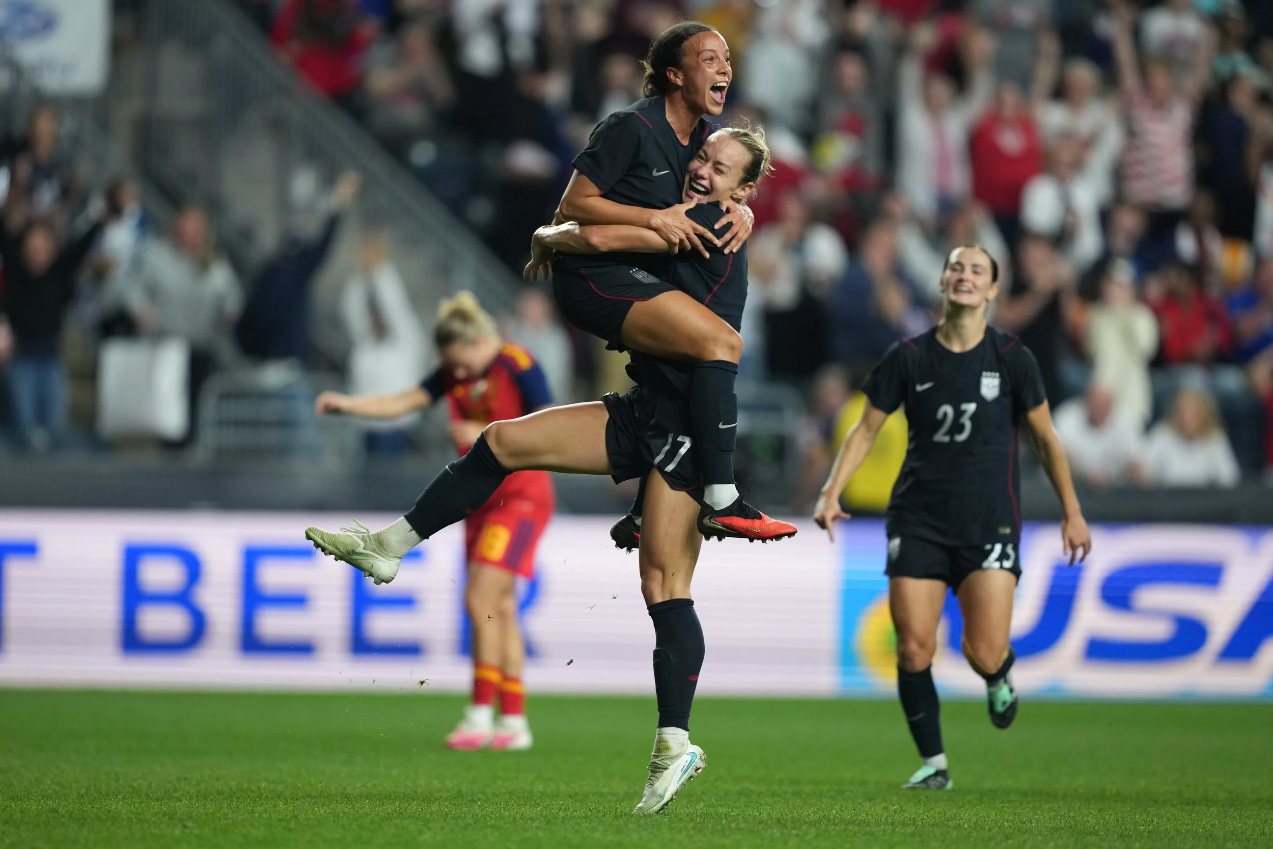 USWNTBS10132611483.JPG