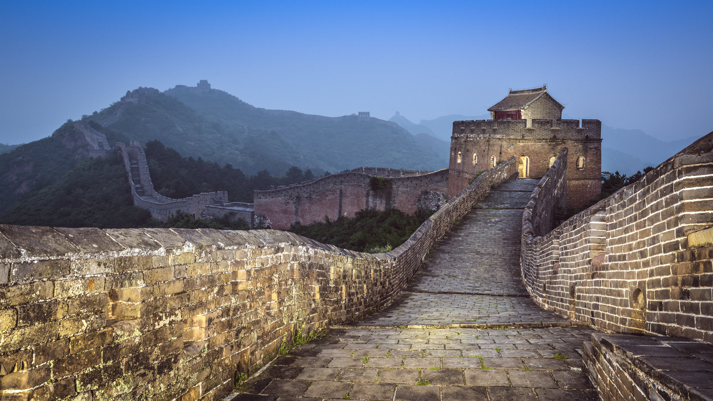 On-Top-of-The-Great-Wall-of-China.jpg