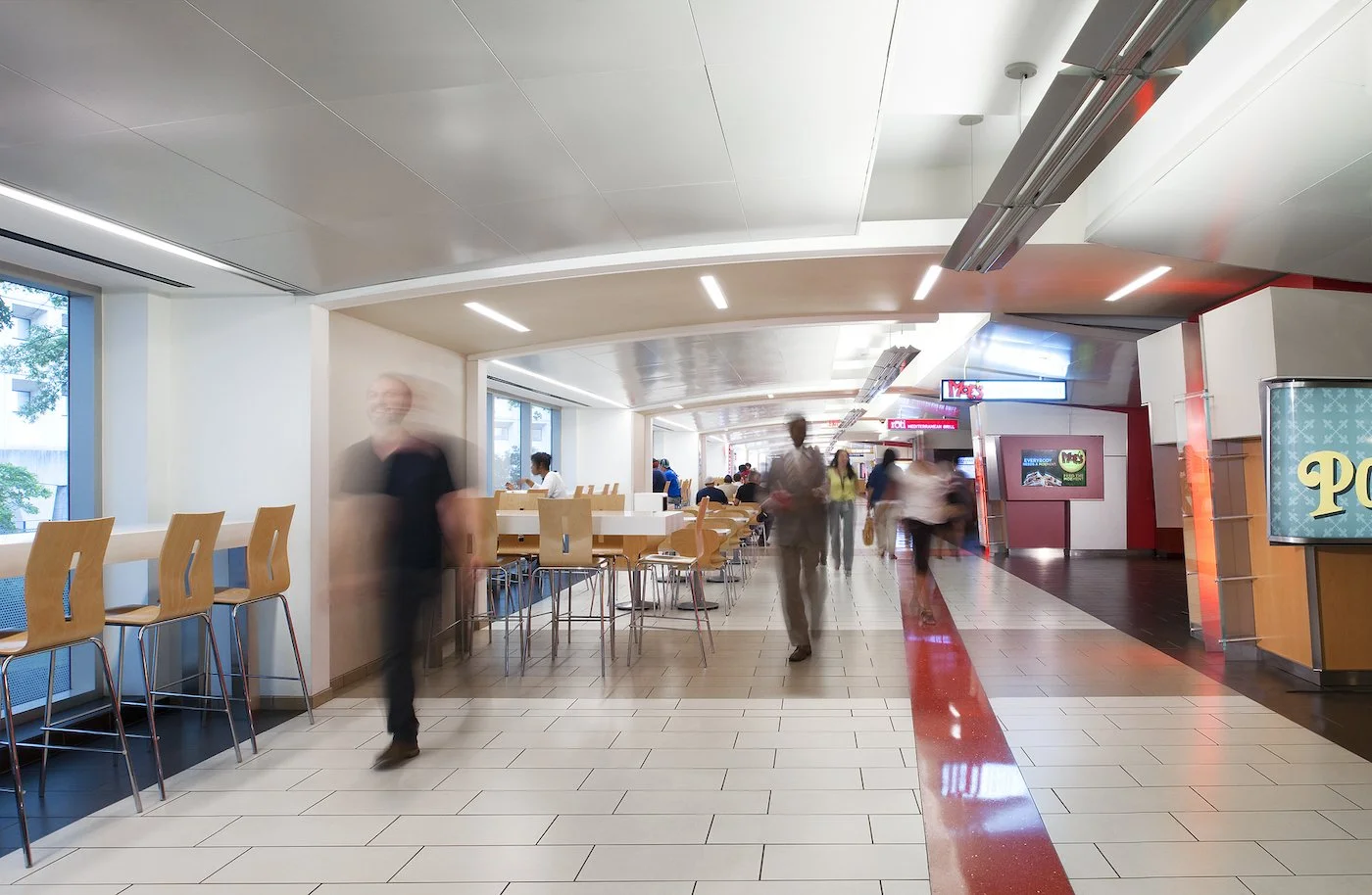 L'Enfant Plaza Retail