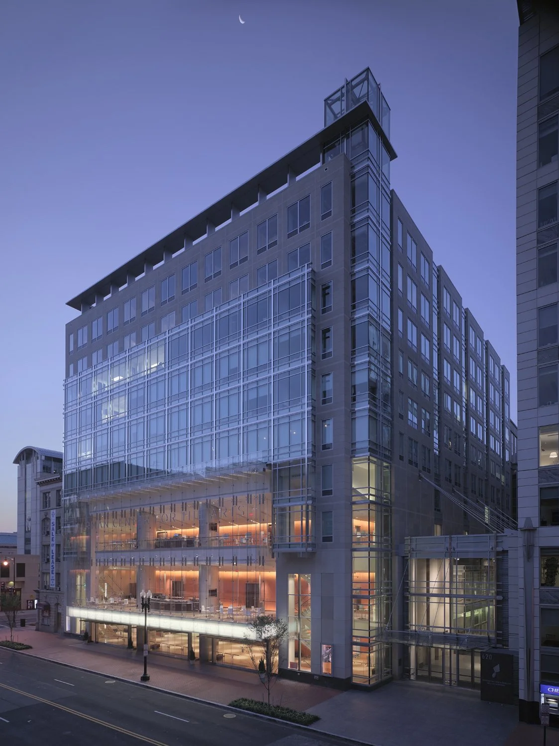 620 F Street Theater / Office Buillding