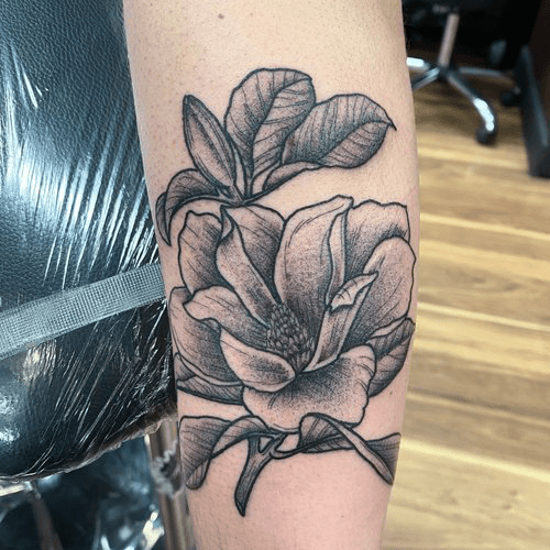 stipple floral by Stephen Sanchez TattooNOW