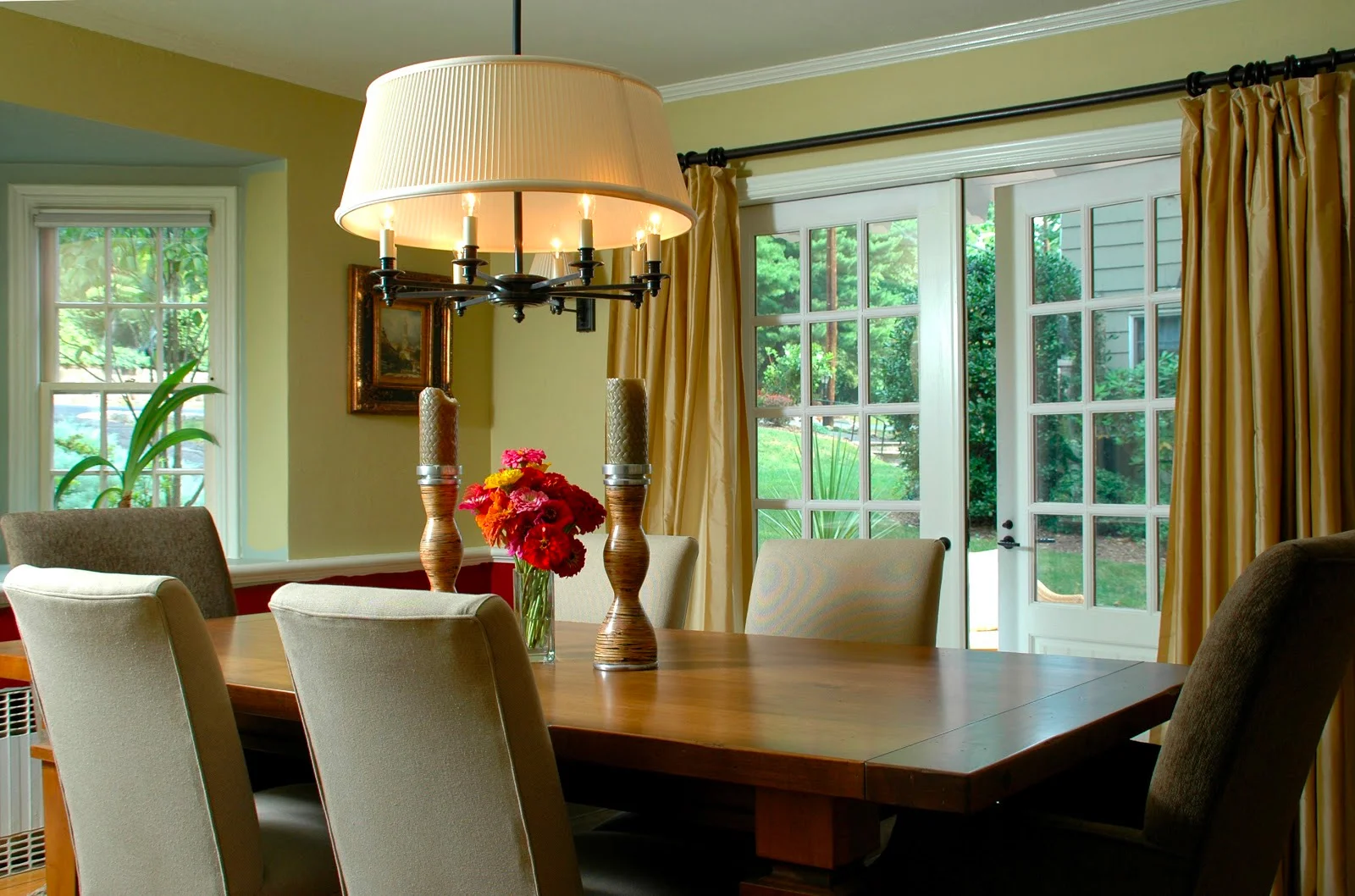 dining room1.jpg
