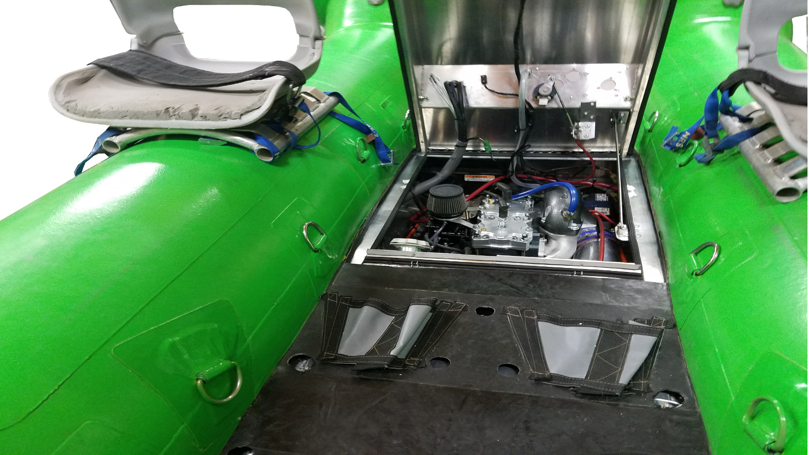 Jet motor on Creature Craft
