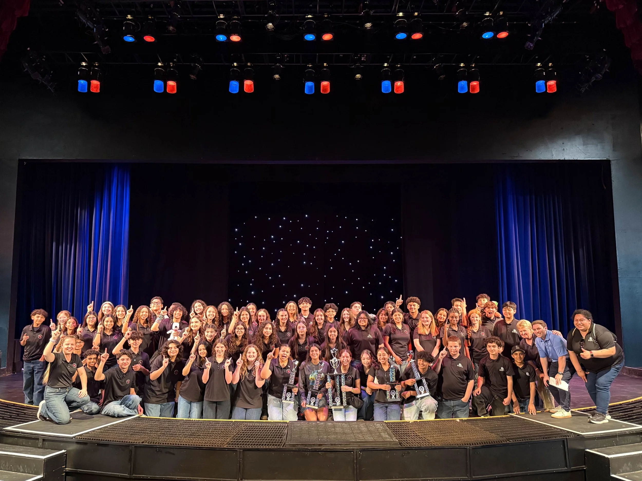 choir at knotts-2.jpg