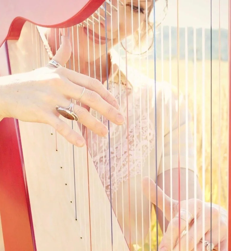 Brilliant!™ Harpsicle® Harp - in red