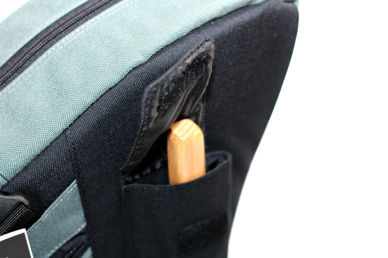 Deluxe Bag - stick pocket