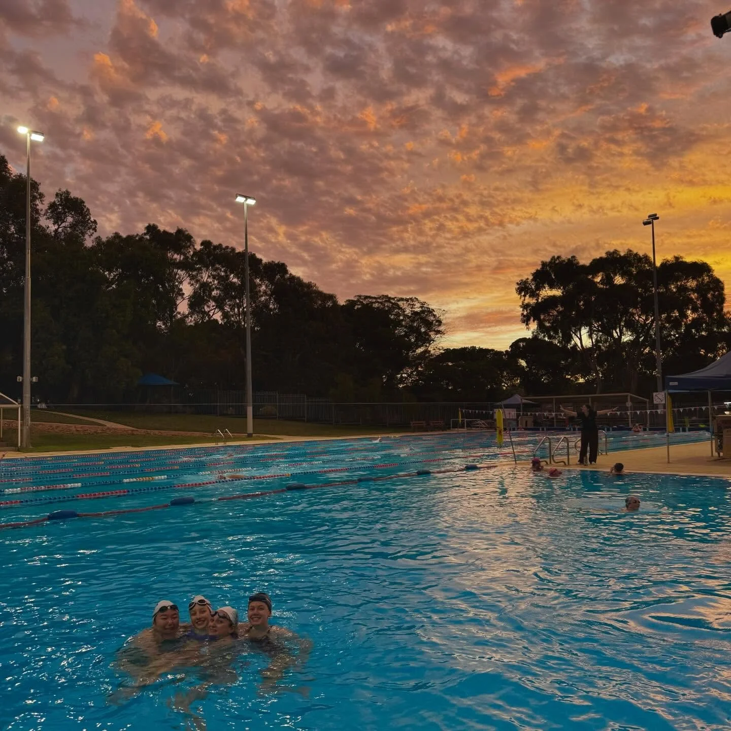 Now vs then 🤍

Always have and always will love our poolside sunsets! 

-
-
- 
#artisticswimming #bestfriends #synchro #perthisok