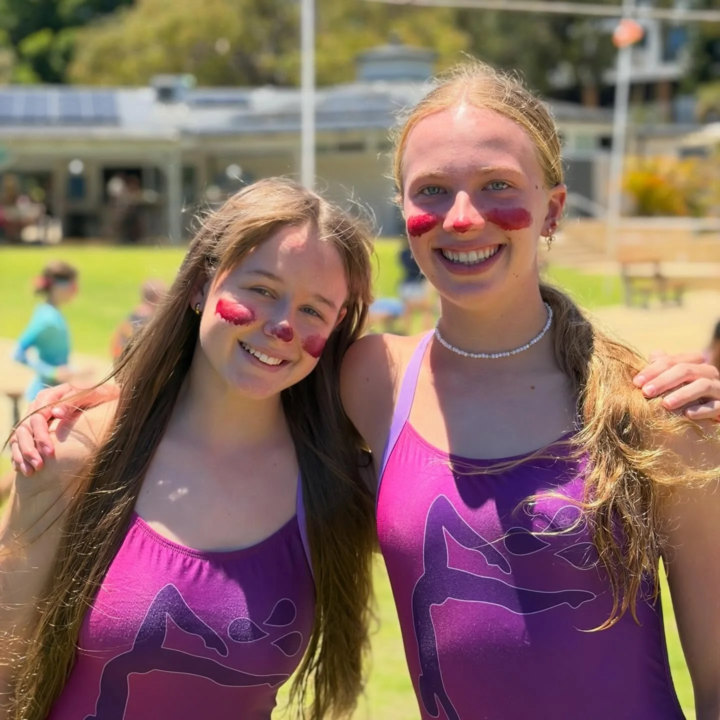 Today we had our annual WCS Christmas party! What a great morning 🤍💜

We watched displays, played games and exchanged gifts 🎁 

Merry Christmas from WCS! 

-
-
- 
#synchro #poolside #artswim #swim #swimforall #perth #perthisok #artisticswimming