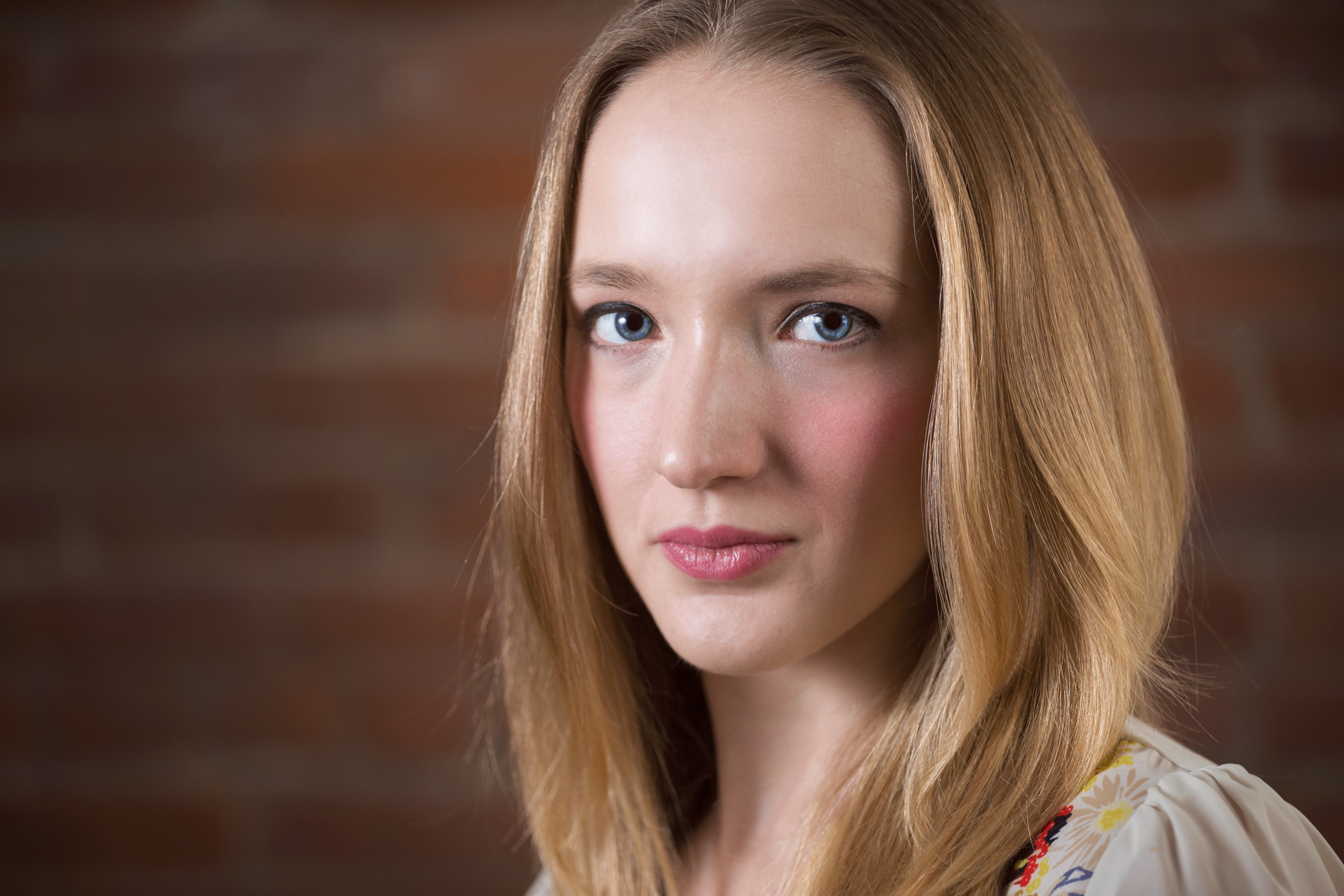 Aubrey_Hays_Headshot_edit_1.png
