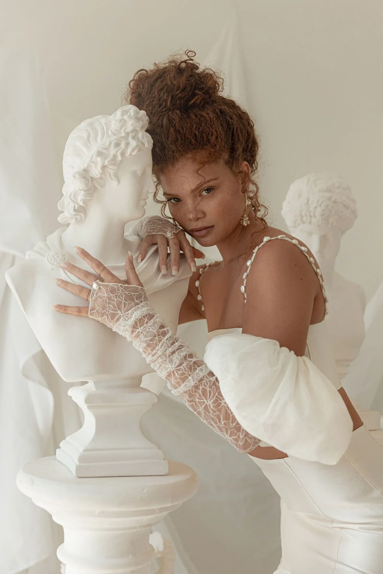 Statuesque-14.webp
