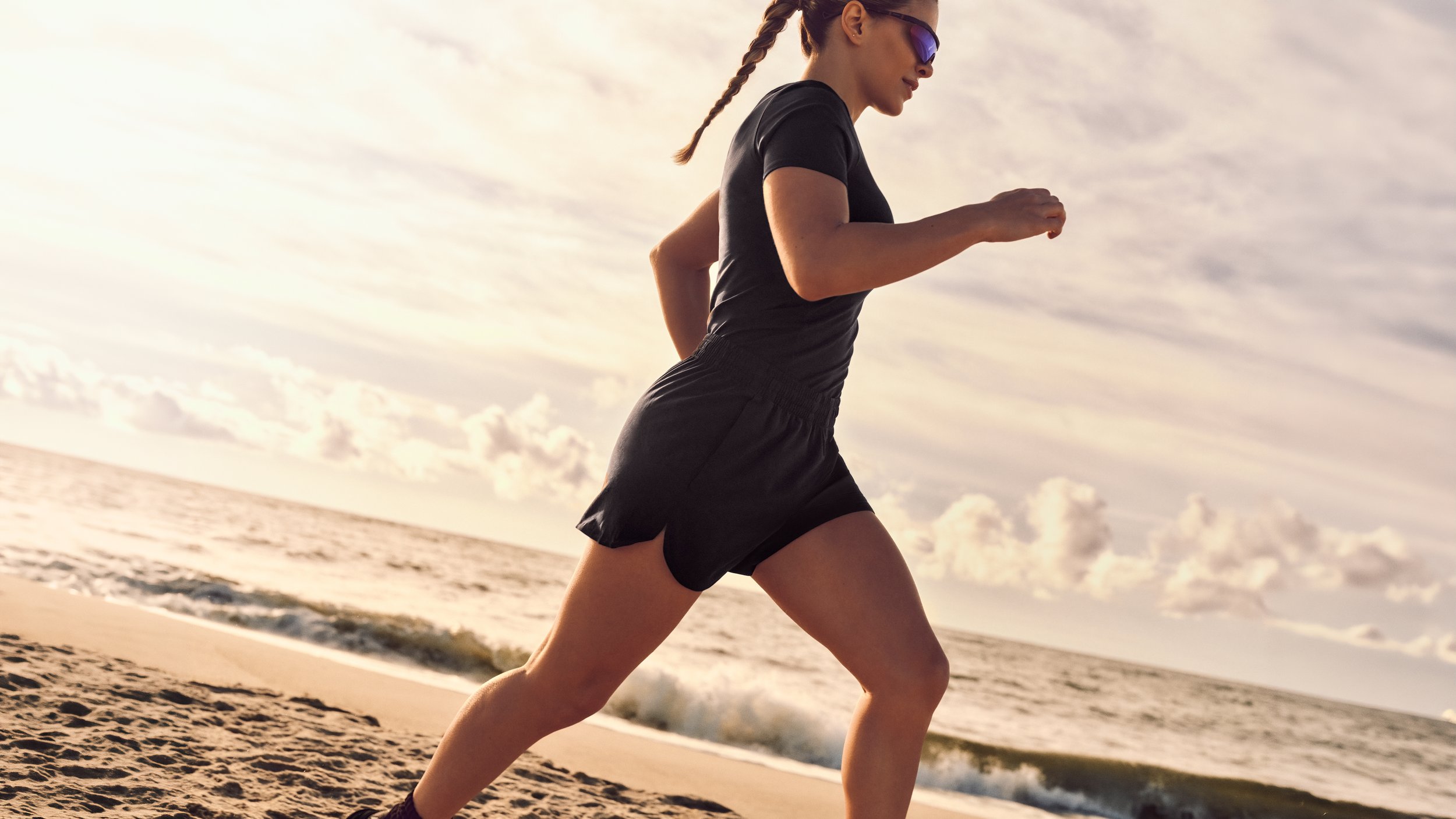 L66325NA_111701418_D110_Coopers_Chantelle_Sport_Running_017.jpg