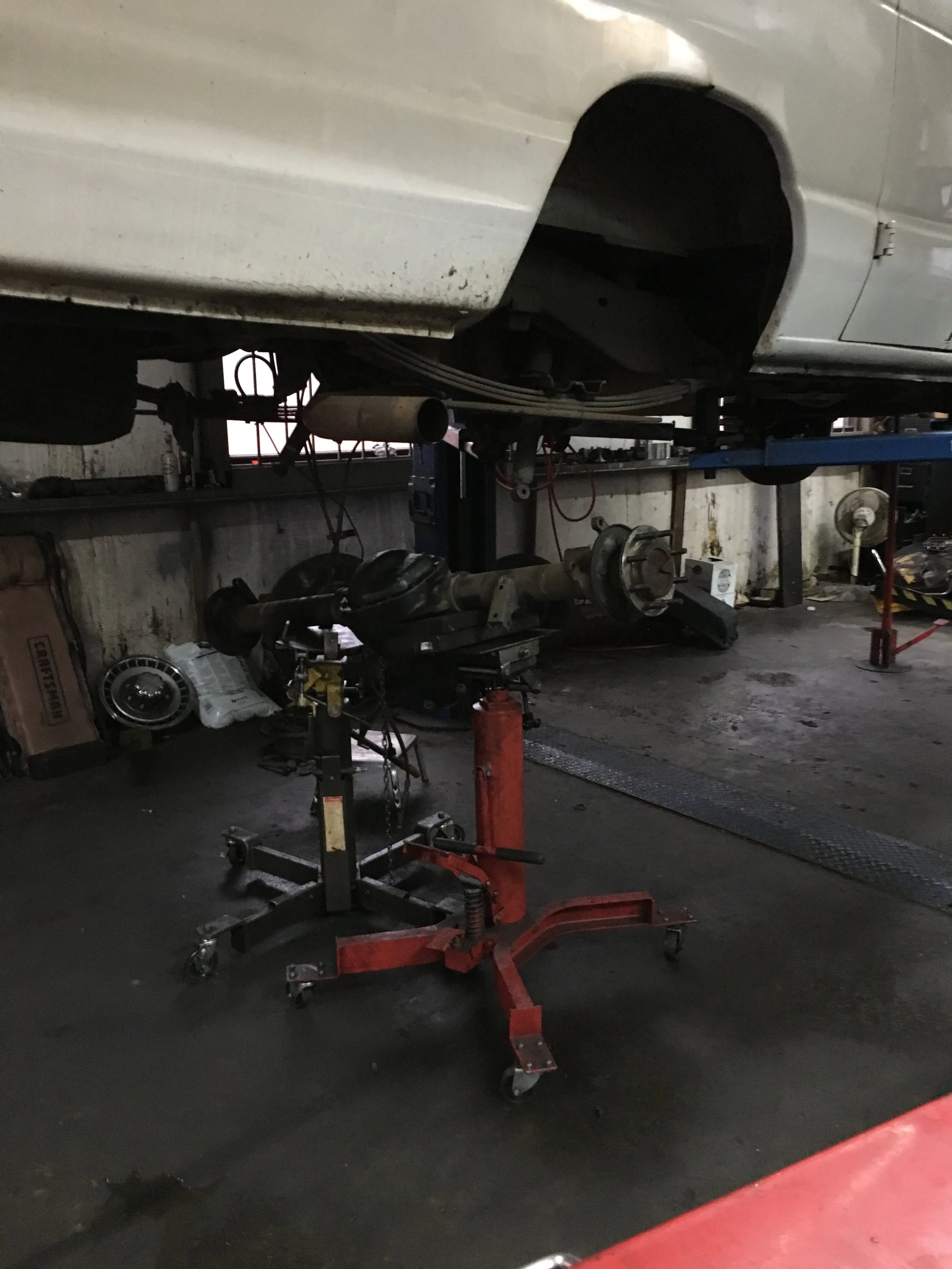 2005 ford passenger van