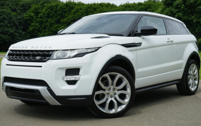 White Land Rover