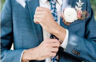 Dance Pocket Boutonniere