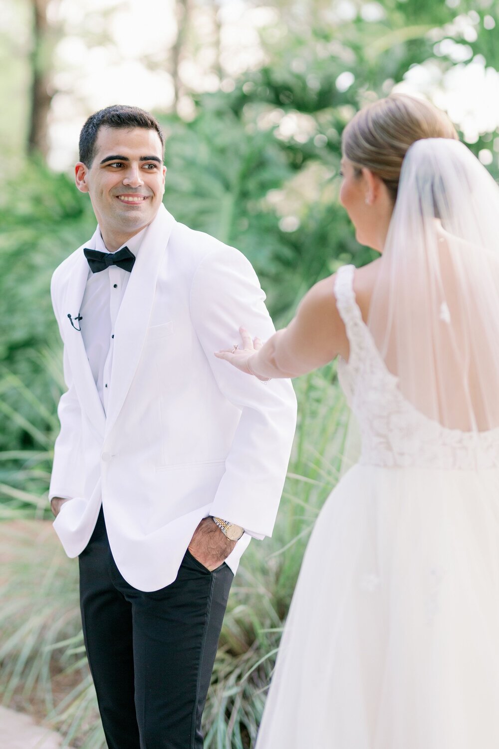 Bride and Groom First Look.jpeg