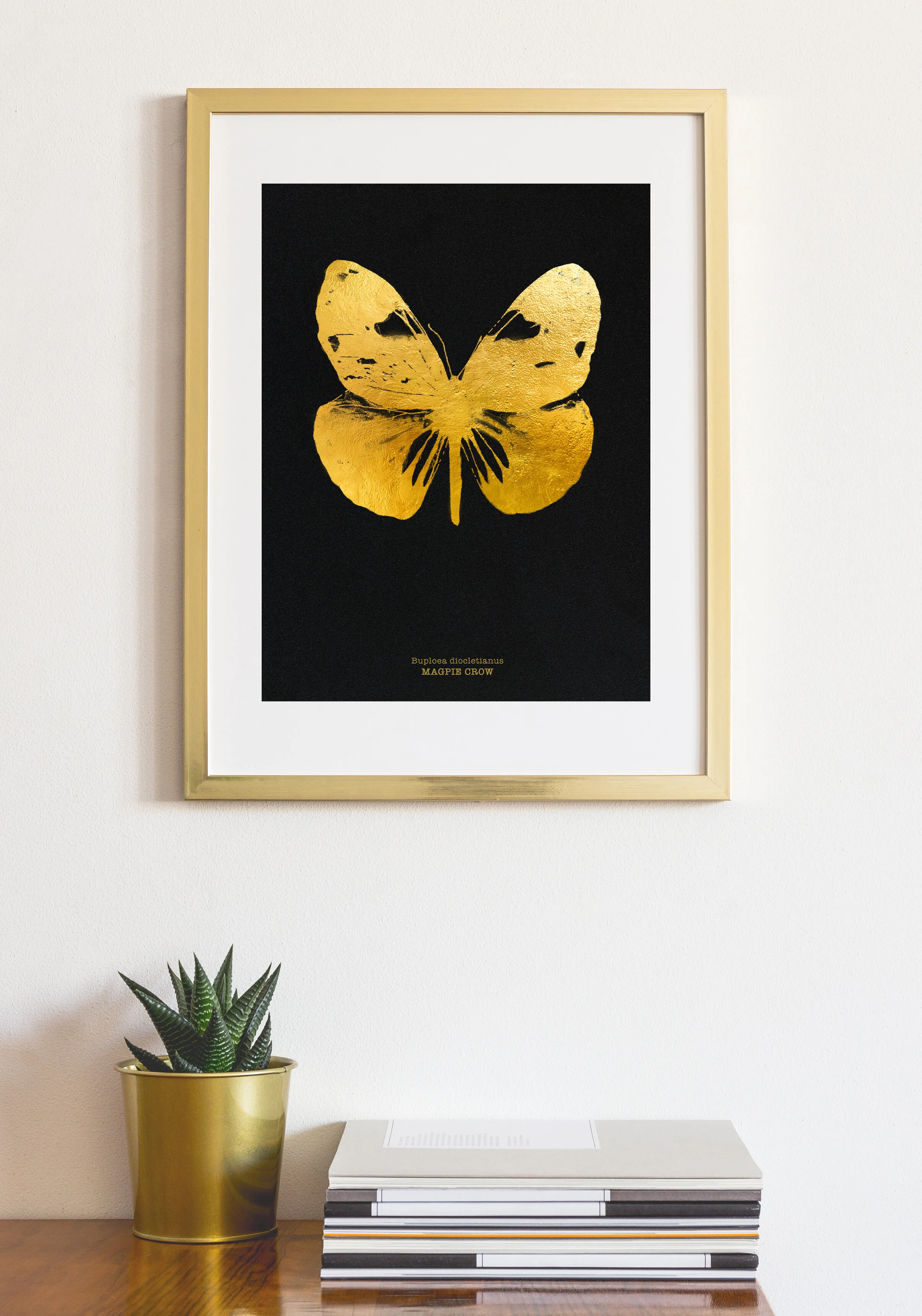 mockup magpie crow black large copy.jpg