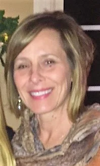 Marcia Moran (Art Contest Judge) is originally from Colorado and has a degree in Graphic Design from the Colorado Institute of Art. Her decision to open Artistic Thirst in October 2016 arose from her desire to use her creative talents in an atmosphere of fun and exploration. Always creative, both personally and professionally, she loves to encourage and see others tap into their creative side. That love of encouraging others, seeing faces light up after a session, and hearing excited exclamations of "Hey, this looks better than I thought it would," or, "I think I may start painting on a regular basis!" are the foundations of Artistic Thirst. Marcia continues to design beautiful images for her customers to reproduce and she, along with her artist assistants, guide and encourage you in a fun, friendly environment.