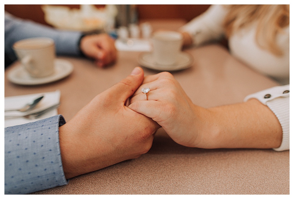 Rod's Diner | 50's Inspired Engagement Photography | Altadena 