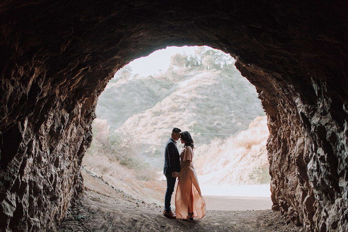 Los Angeles Outdoor Engagement Photos in the Mountains, Cave engagement photos, silhouette engagement photos