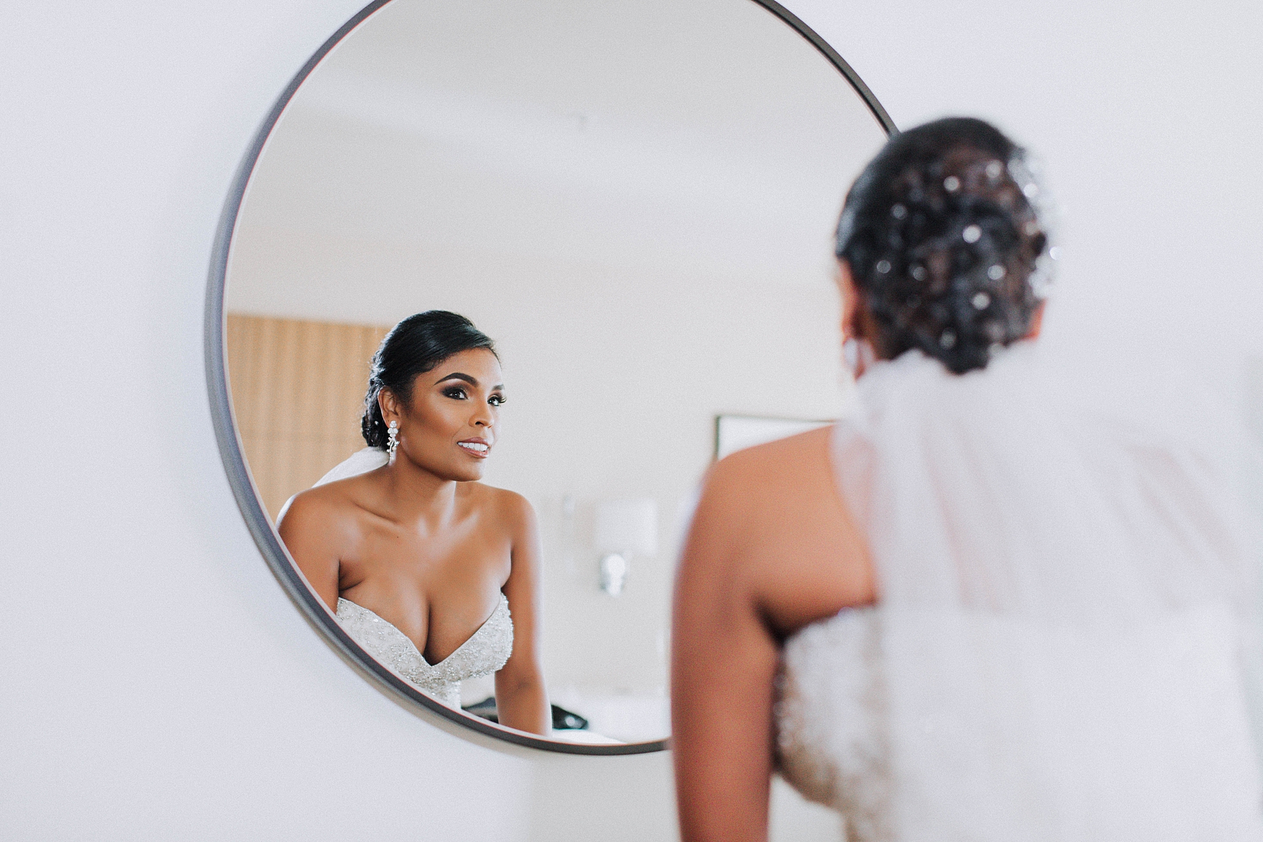 Bride Getting Ready, Downtown Los Angeles Marriot