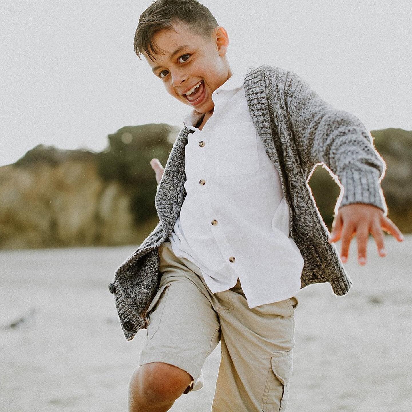 This shoot is from a few years ago which means these guys are pre-teens now. They're always such troopers when it comes to photos though! 😍 
⠀⠀⠀⠀⠀⠀⠀⠀⠀
#familyphotographer #losangelesfamilyphotographer #lafamilyphotography