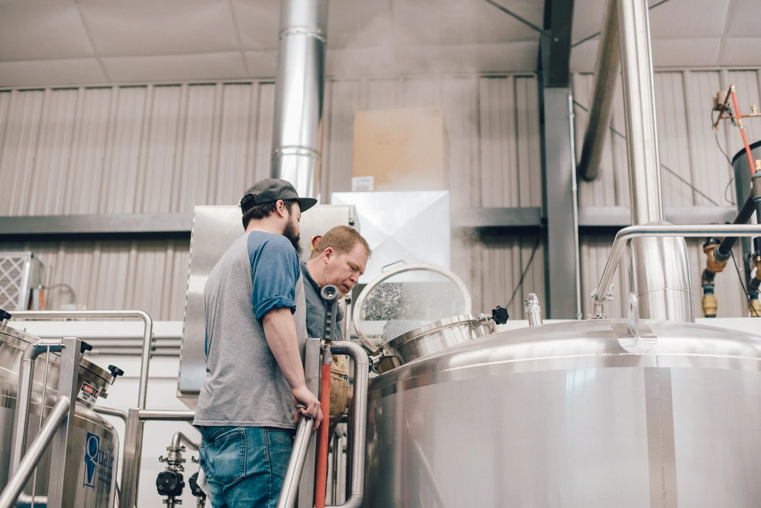 Hacienda-Beer-Co-First-Brewday-Le-Printemps-4.jpg
