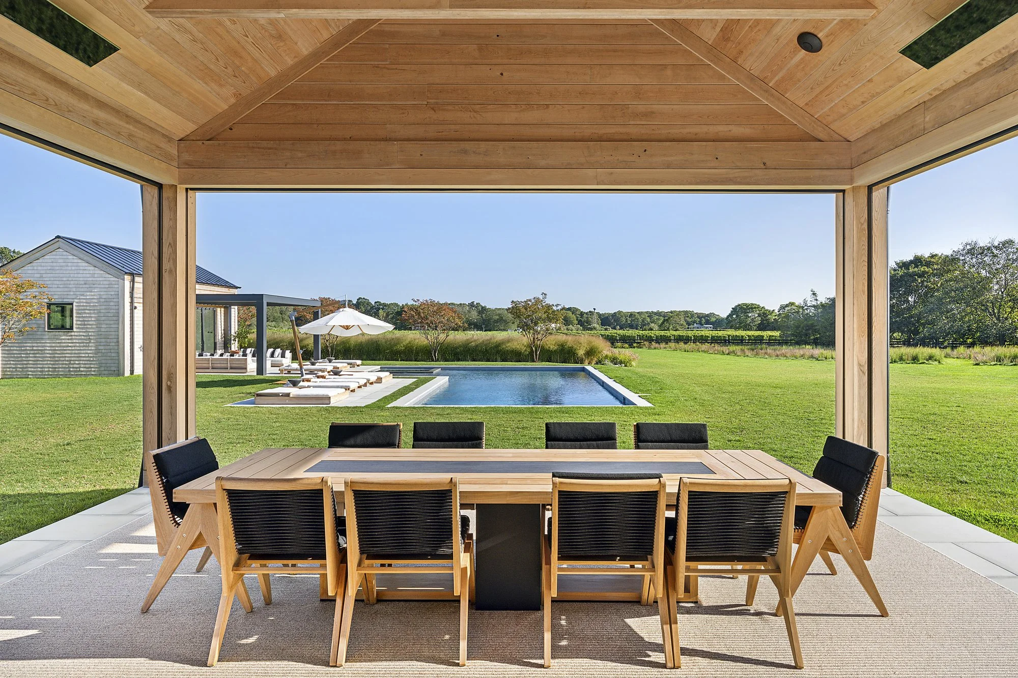 scuttlehole outside patio.jpg