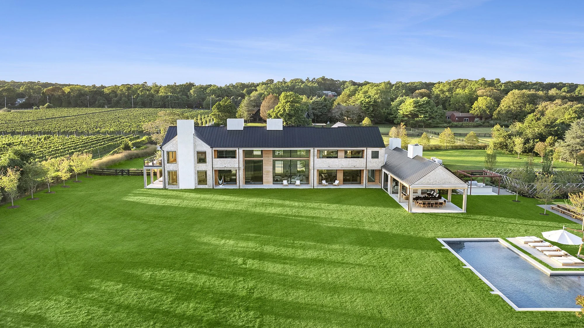 scuttlehole rear drone shot.jpg