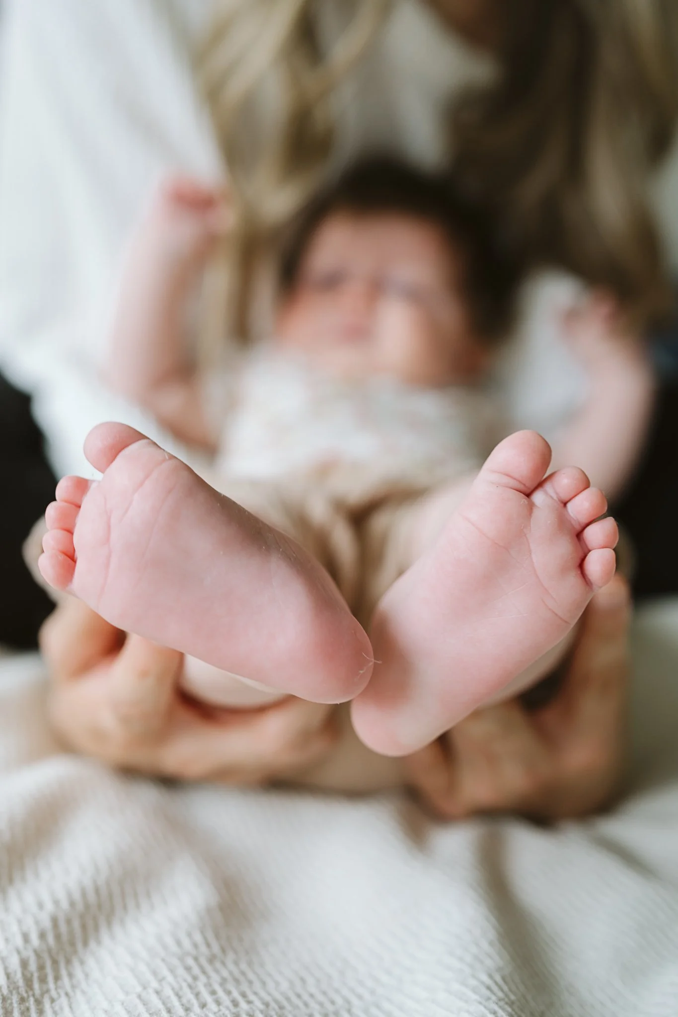 kelowna newborn photographer