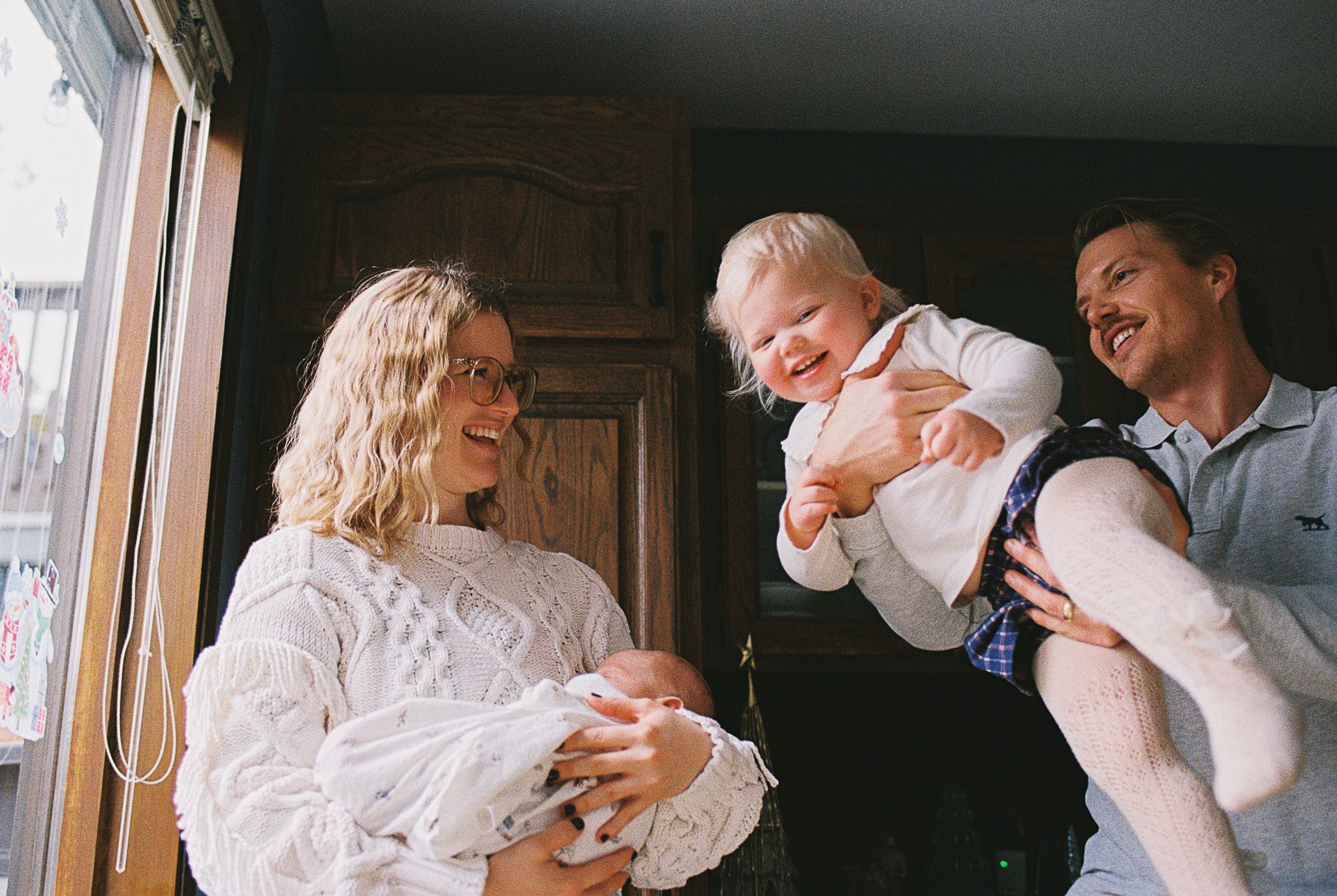 kelowna newborn photographer