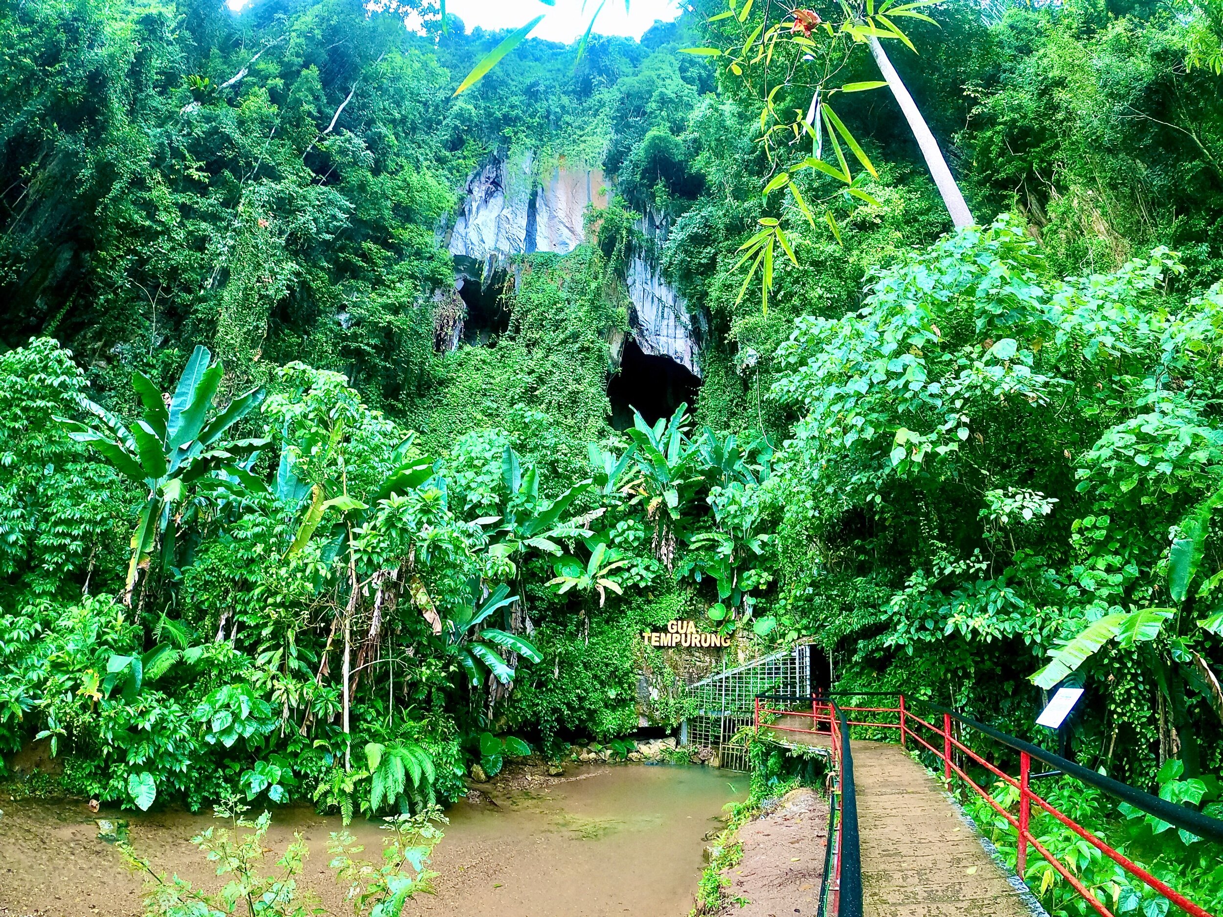 Tempurung Cave exterior openings