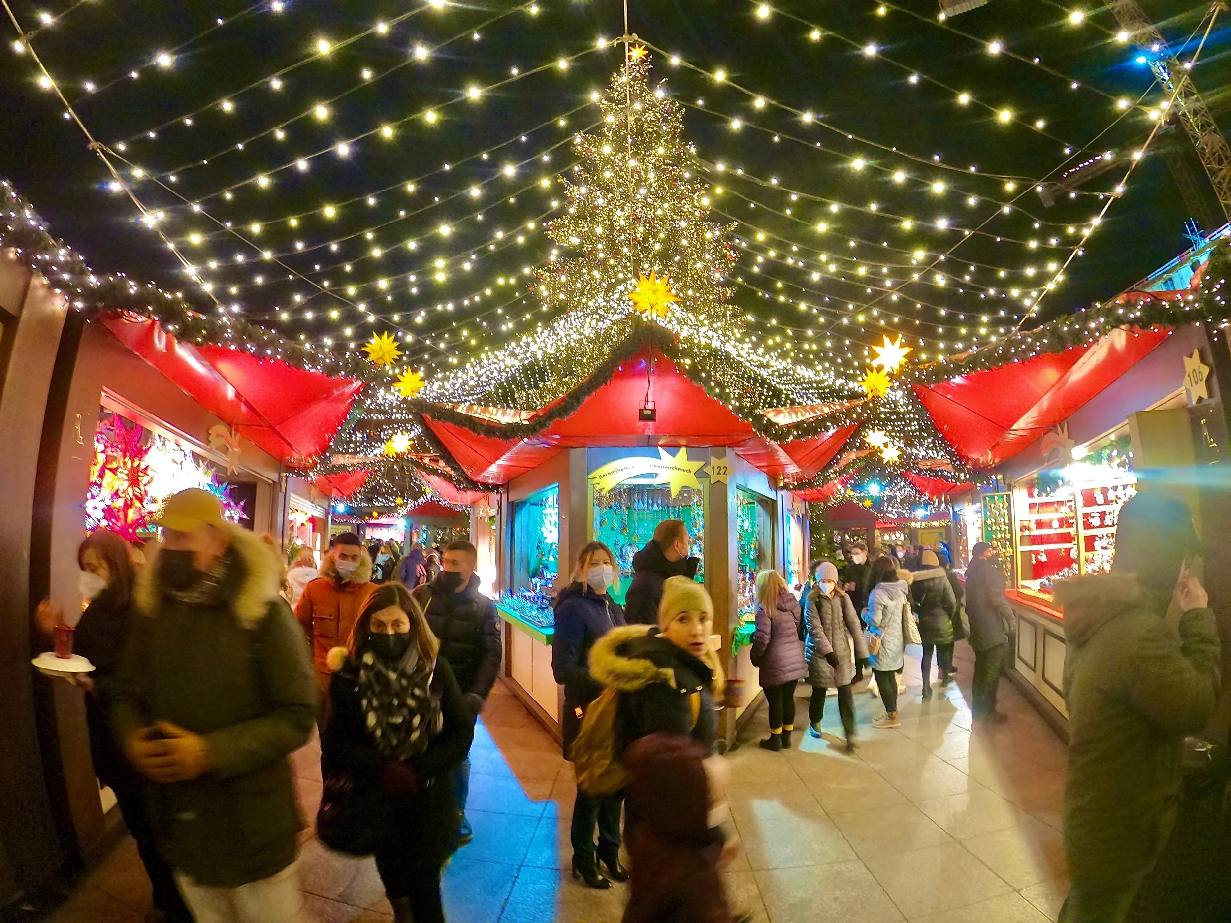 Weihnachtsmarkt: The Christmas Markets of Western Germany