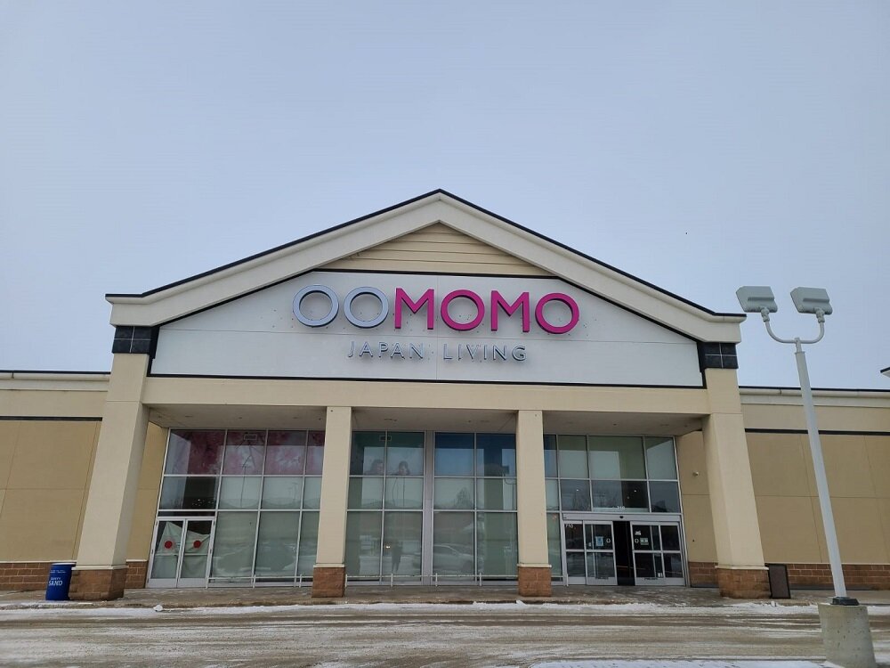 Manitoba Oomomo Japan Living