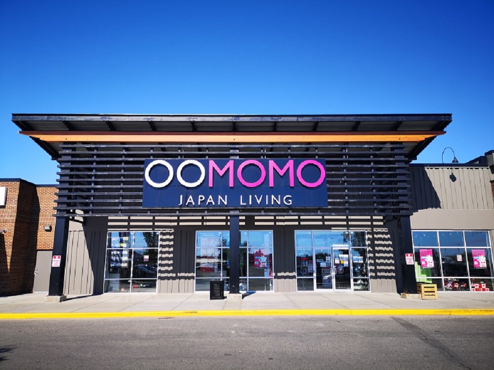 Alberta Oomomo Japan Living