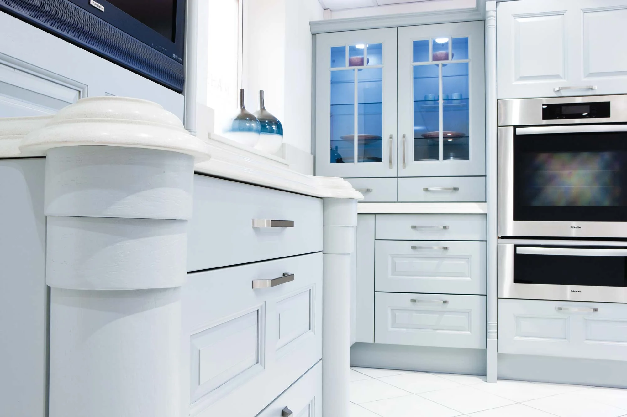 Kitchens-Traditional-Goddington-Blue-Wood-5-2.jpg