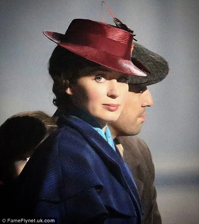 MARY POPPINS FILM SET