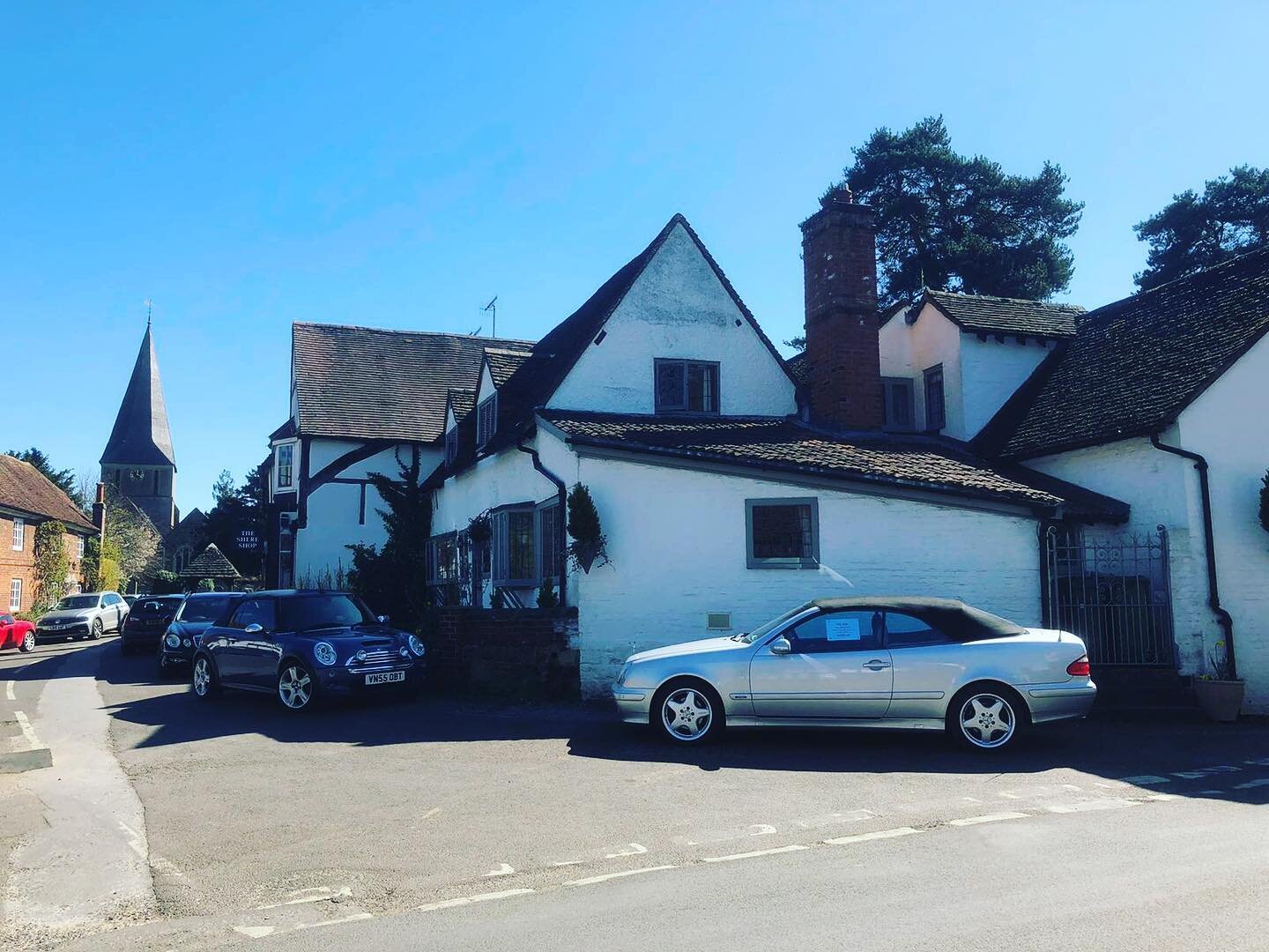 Vaughans B & B Shere, Surrey Luxury Bed and breakfast Shere near