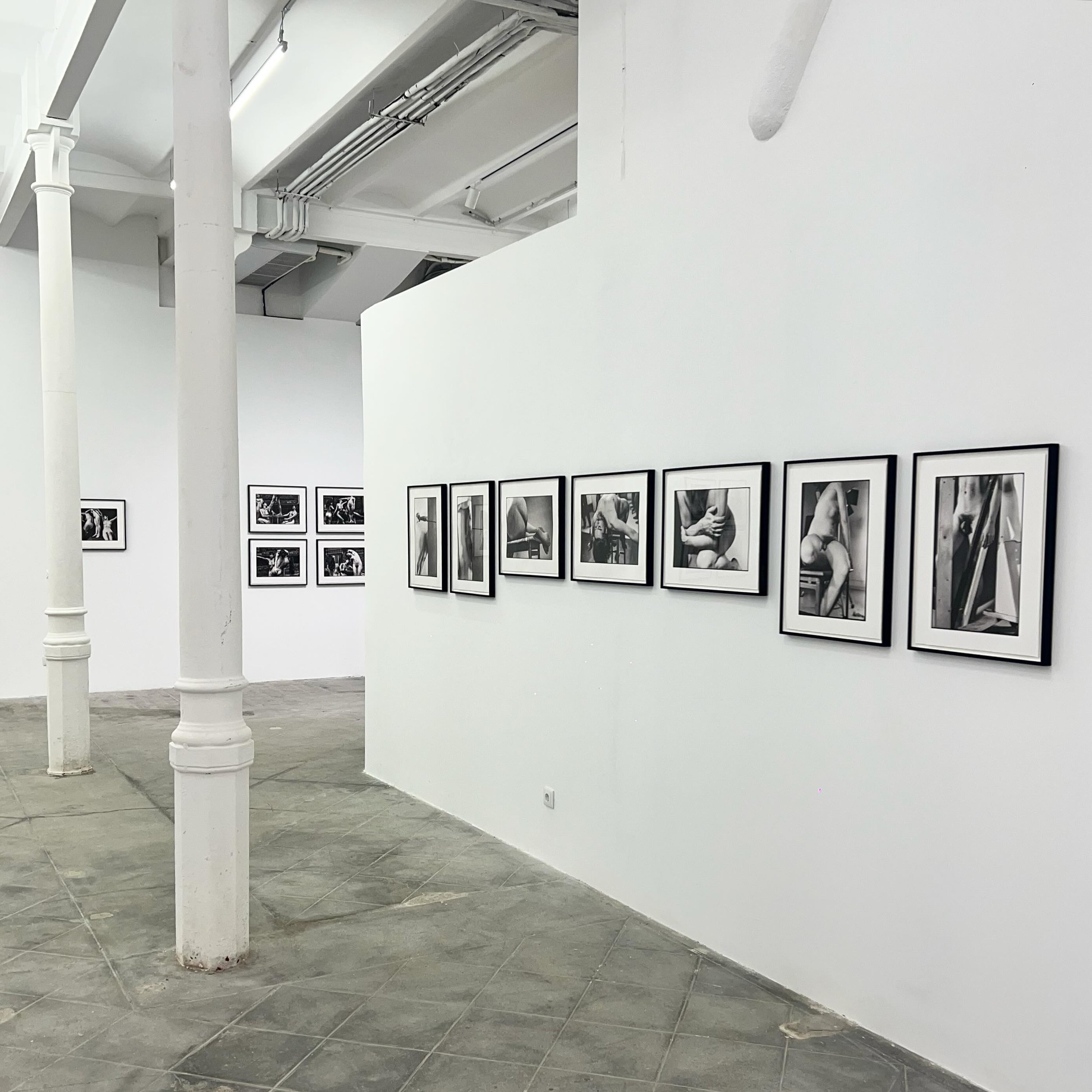 PHOTO 101 - Solo exhibition until 01.06.2024
Artist KAREN GHOSTLAW
C/ Comer&ccedil; 11, 08003 Barcelona, Spain.

@karen.ghostlaw 
#altiba9 #karenghostlaw #photo101 #photography #newyork #photographer #vintagephotography #photo #exhibition #blackandwh