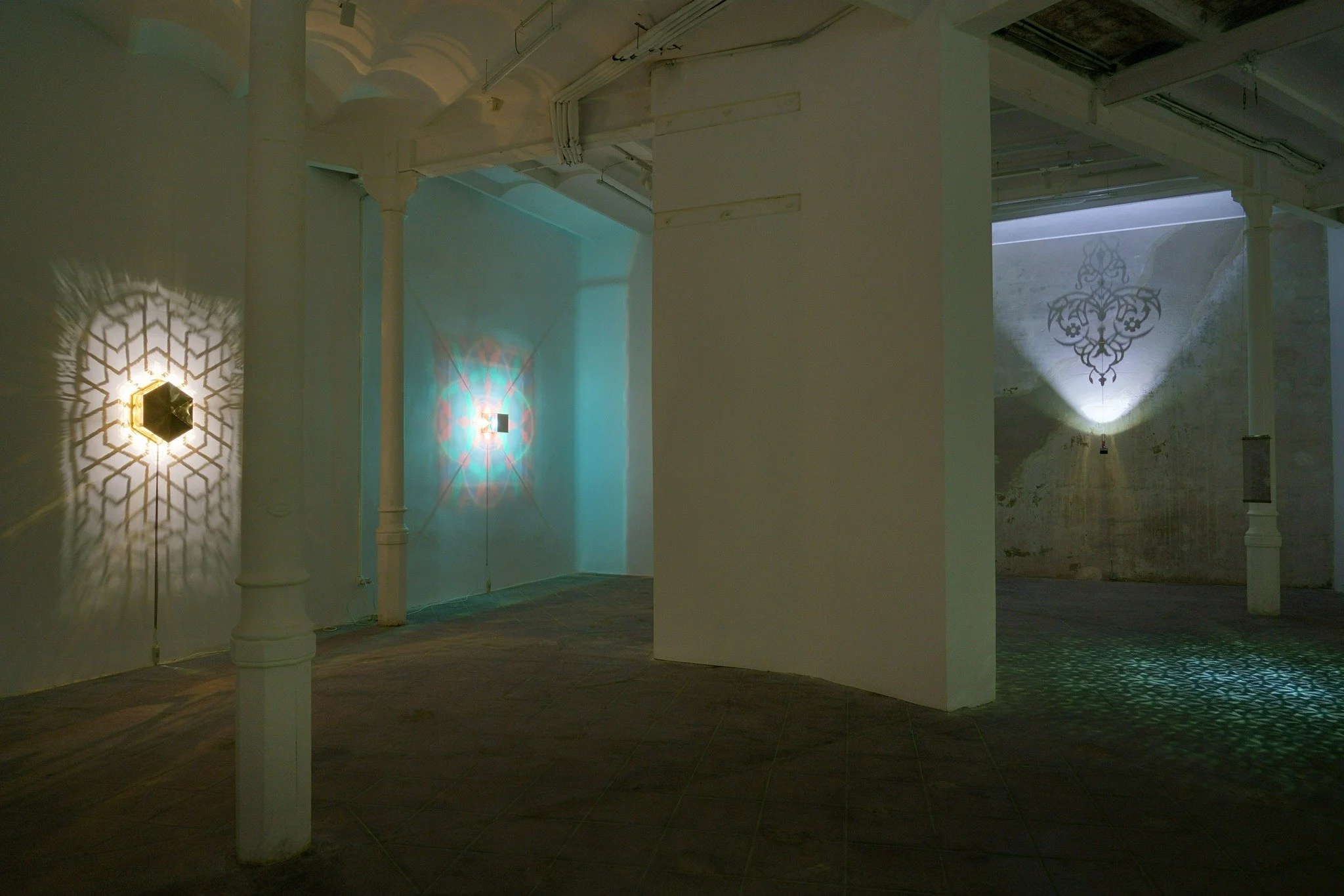 NOW OPEN !!
Al-Tiba9 Gallery is pleased to present &quot;Through the Void&quot;, a solo exhibition by the Italian artist Fabrizio Corneli.

📅 Until November 29th, 2025
📍 Al-Tiba9 Gallery, Comer&ccedil; 11, 08003 Barcelona. 

ENG.
Fabrizio Corneli&r