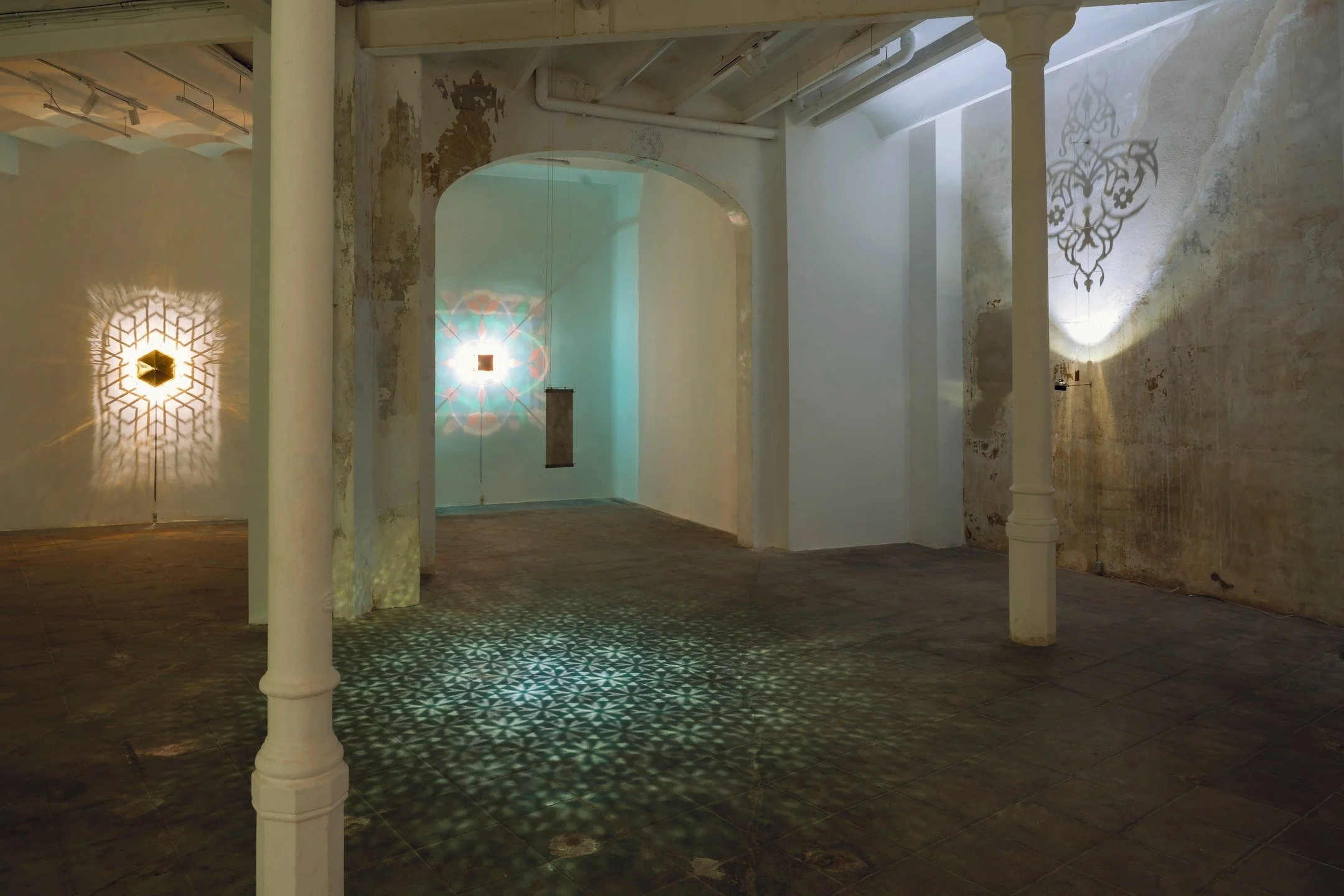 On view at Al-Tiba9 Gallery!
FABRIZIO CORNELI solo exhibition.

📅 Until November 29th, 2025
📍 Al-Tiba9 Gallery, Comer&ccedil; 11, 08003 Barcelona.

Corneli&rsquo;s work explores the dynamic relationship between light, shadow, and space, using surpr