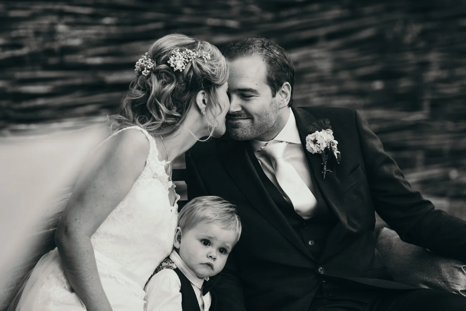 Sannaz Photography bruidspaar Wapen van Viaa (4).jpg