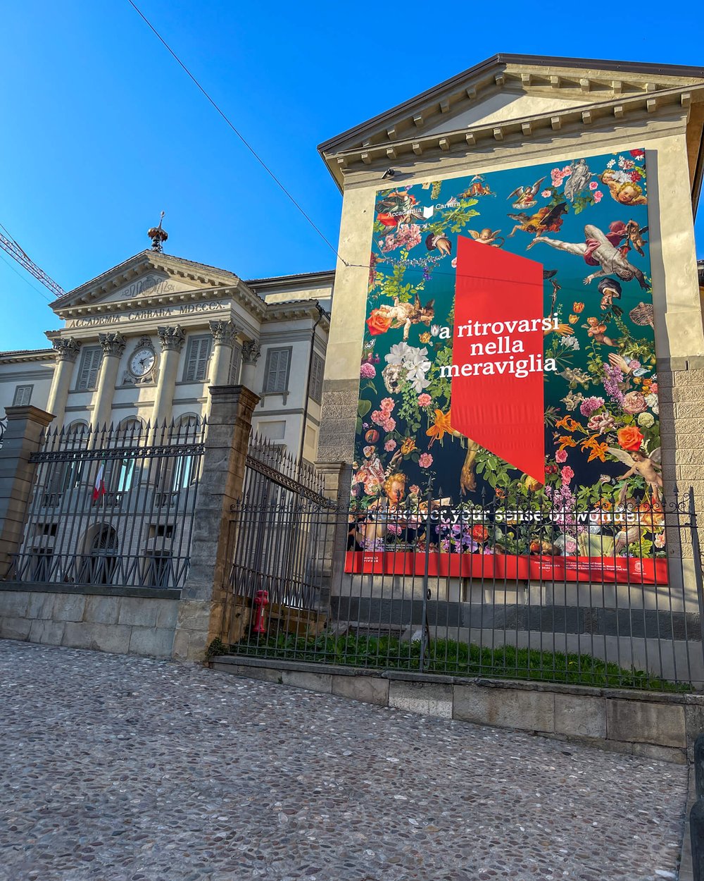 bergamo museum world with a suitcase .JPG