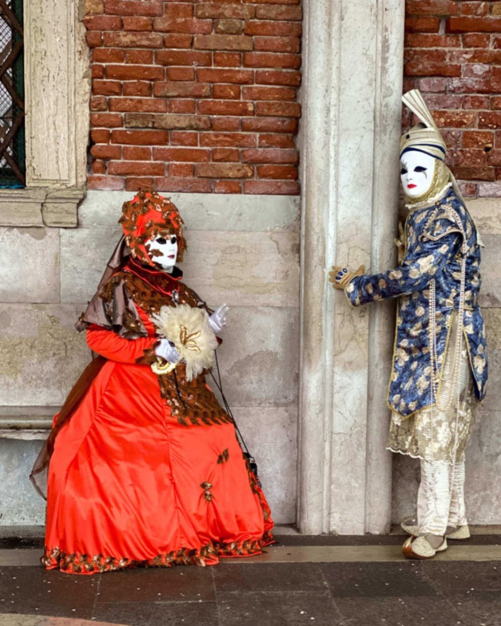 trist narr og dame karneval venezia