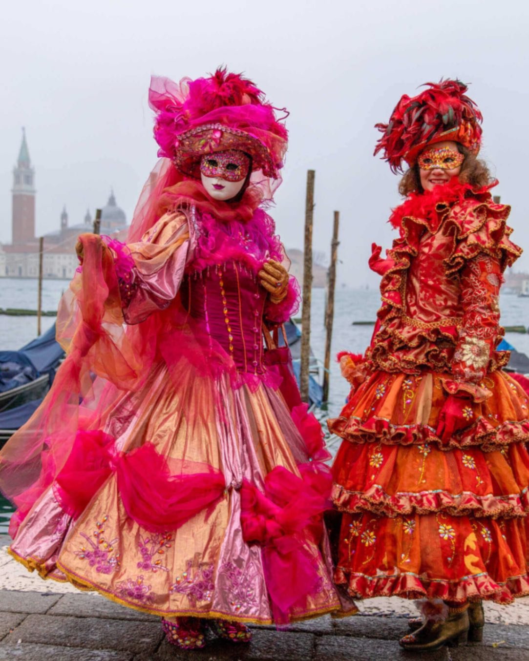 fargerike kostymer karneval venezia