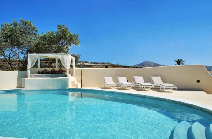 SantoriniYogaRetreat.png