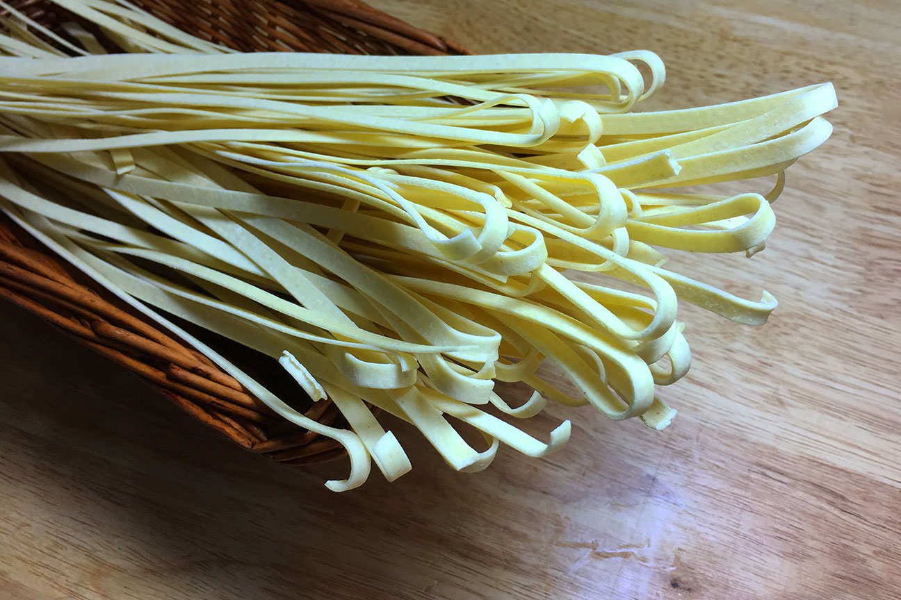 Flour-City-Pasta-Traditional-Fettuccine.jpg