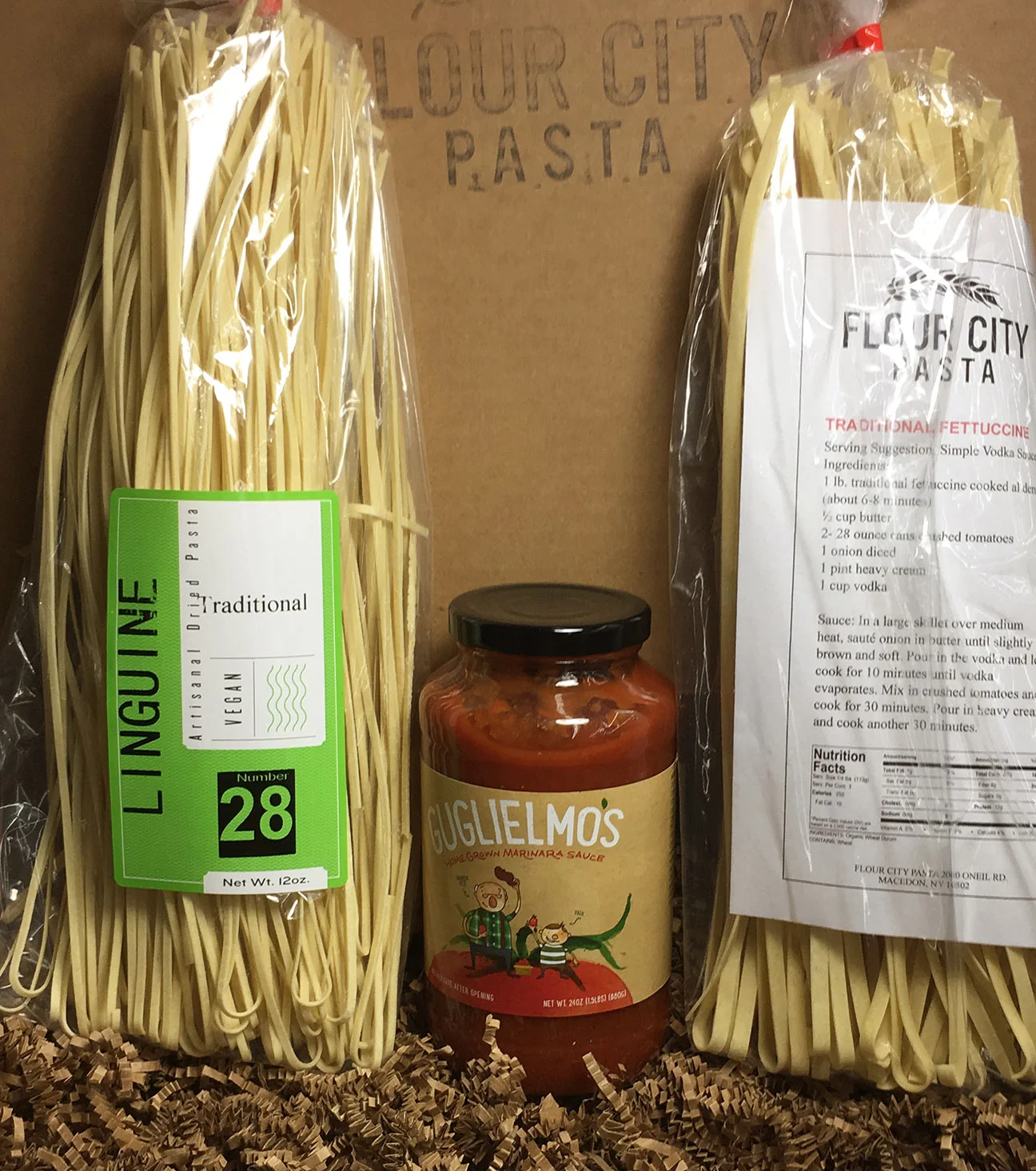 Flour-City-Pasta-Small-Gift-Box-Sauce.jpg