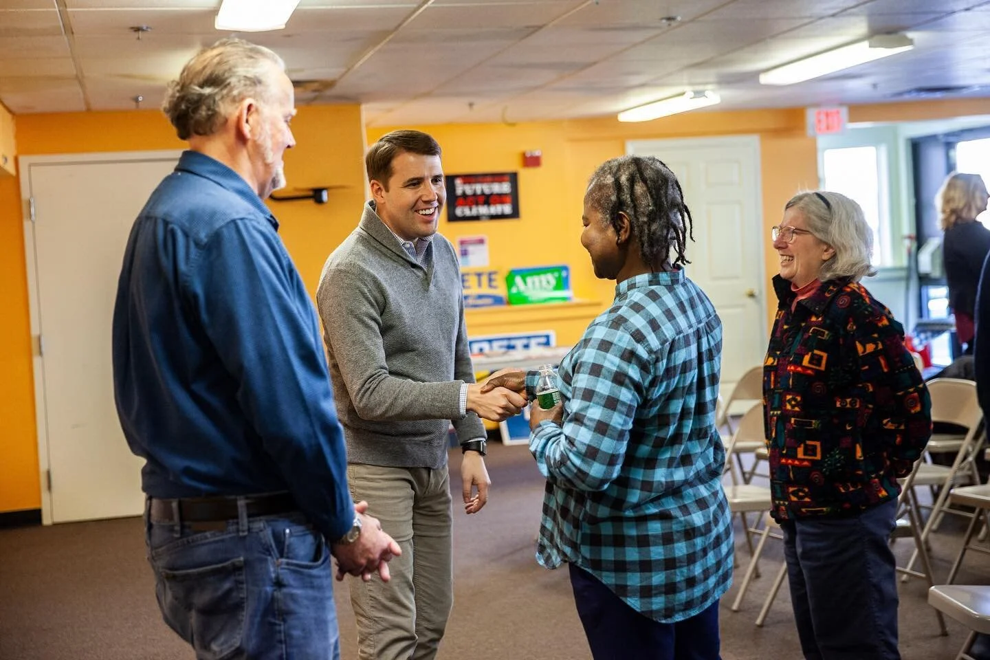 Thank you Newmarket, Manchester, and Londonderry! Great to see so many friends who are ready to unite and win in 2020 - together. #ThanksAndUnityTour