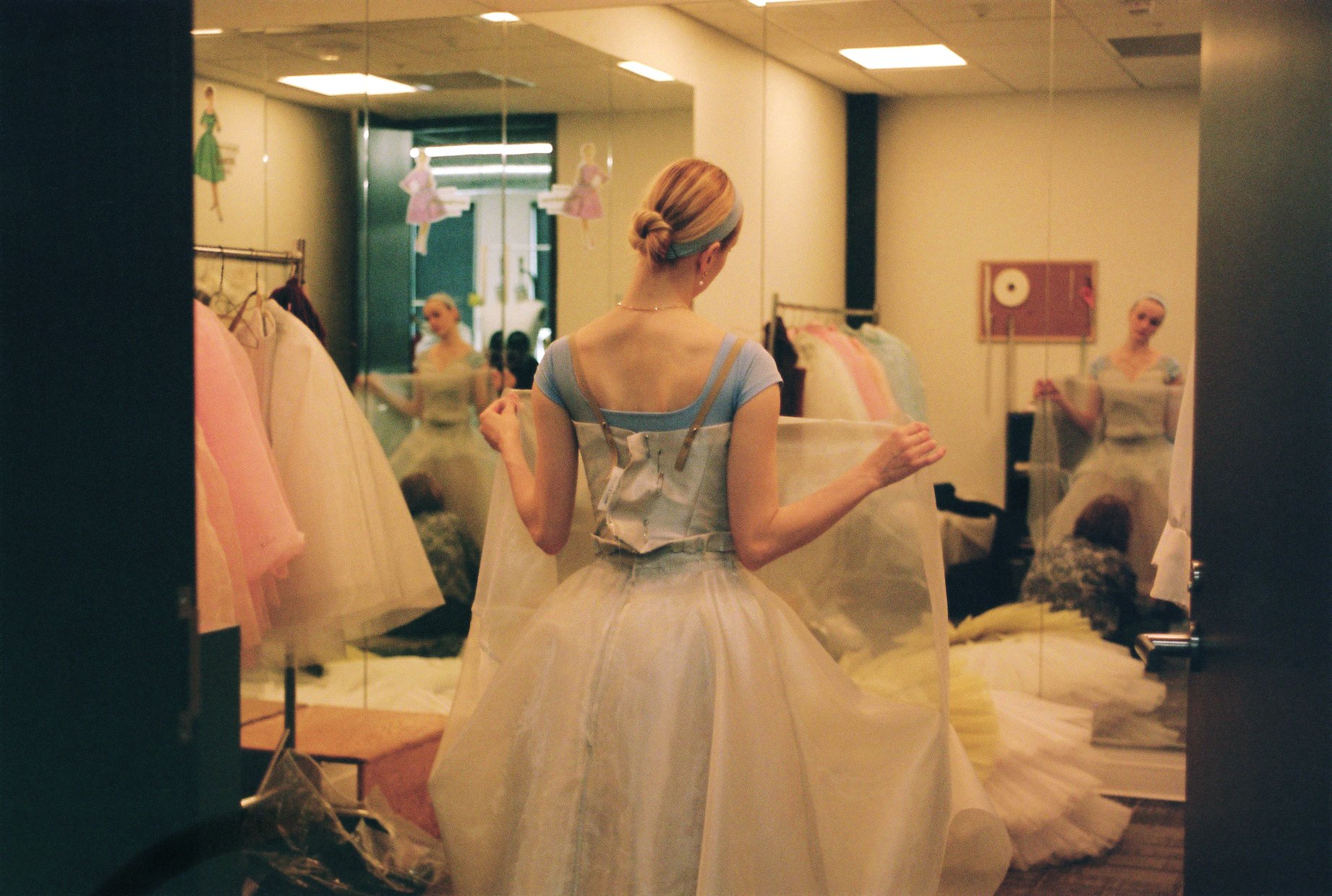 SP002289-25A copy.jpg